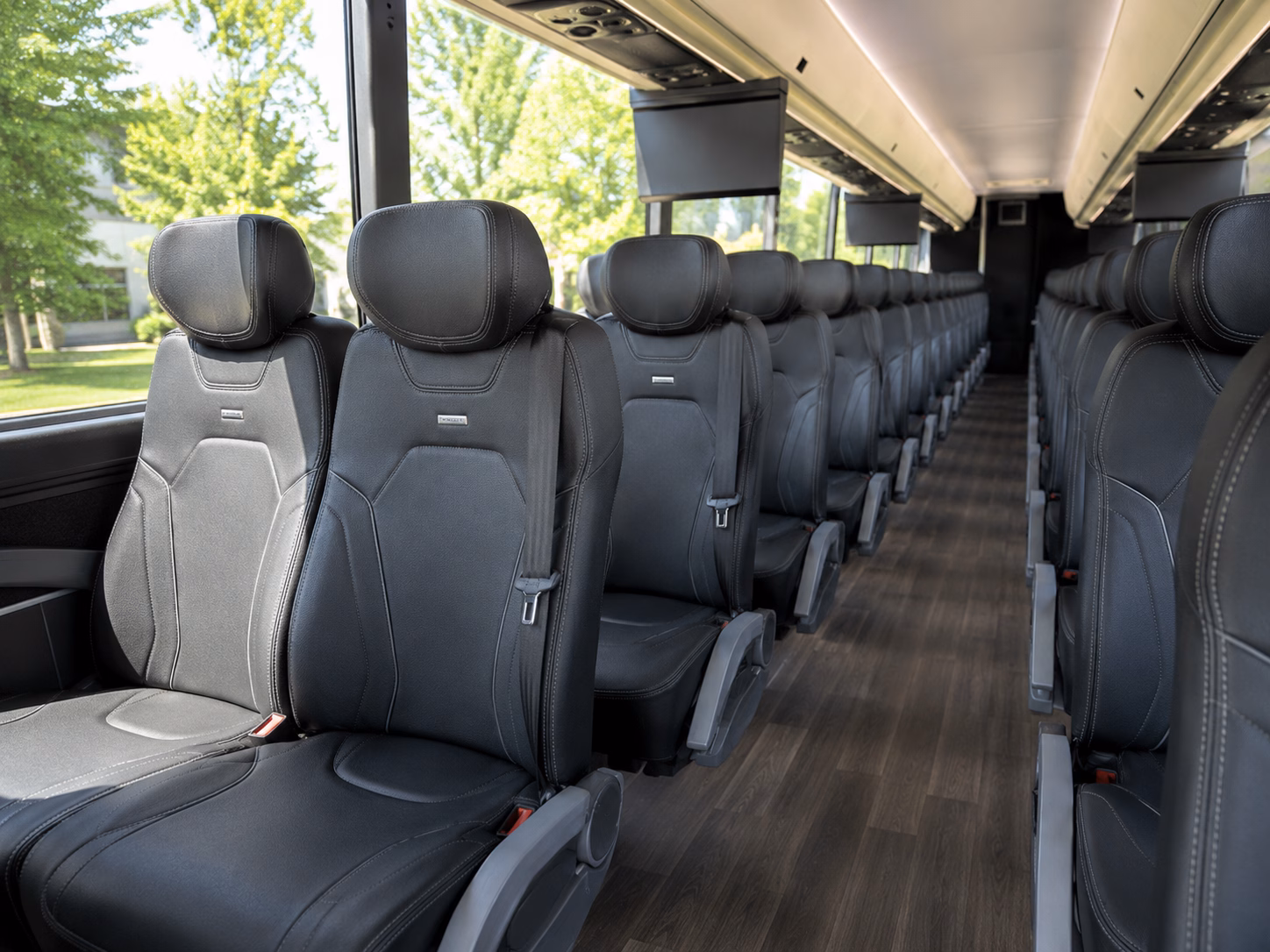 auburn charter bus transportation to auburn concerts and festivals