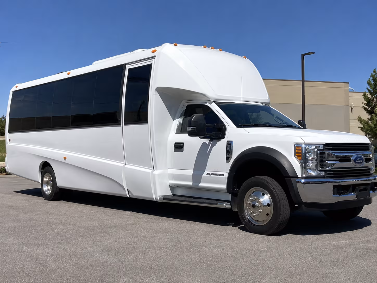 birmingham give your group a better prom ride with birmingham prom bus rentals