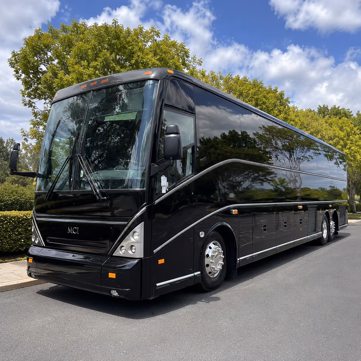 madison timely charter buses for madison private events