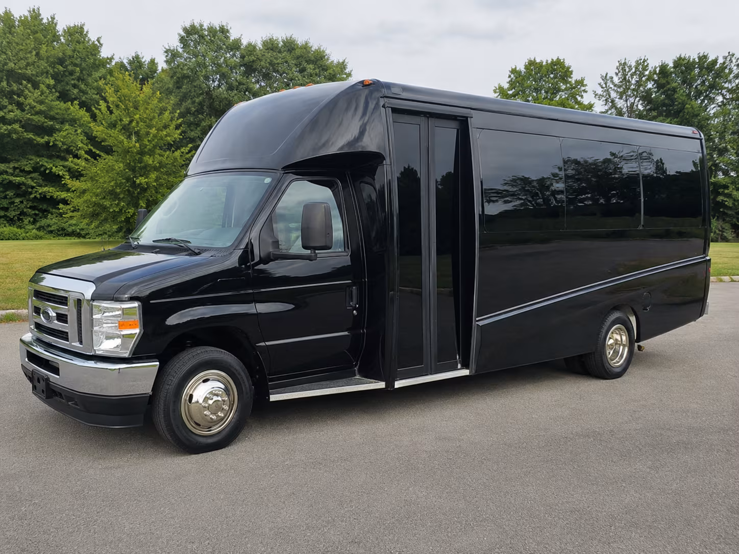 mobile plan transportation for your mobile winery tour