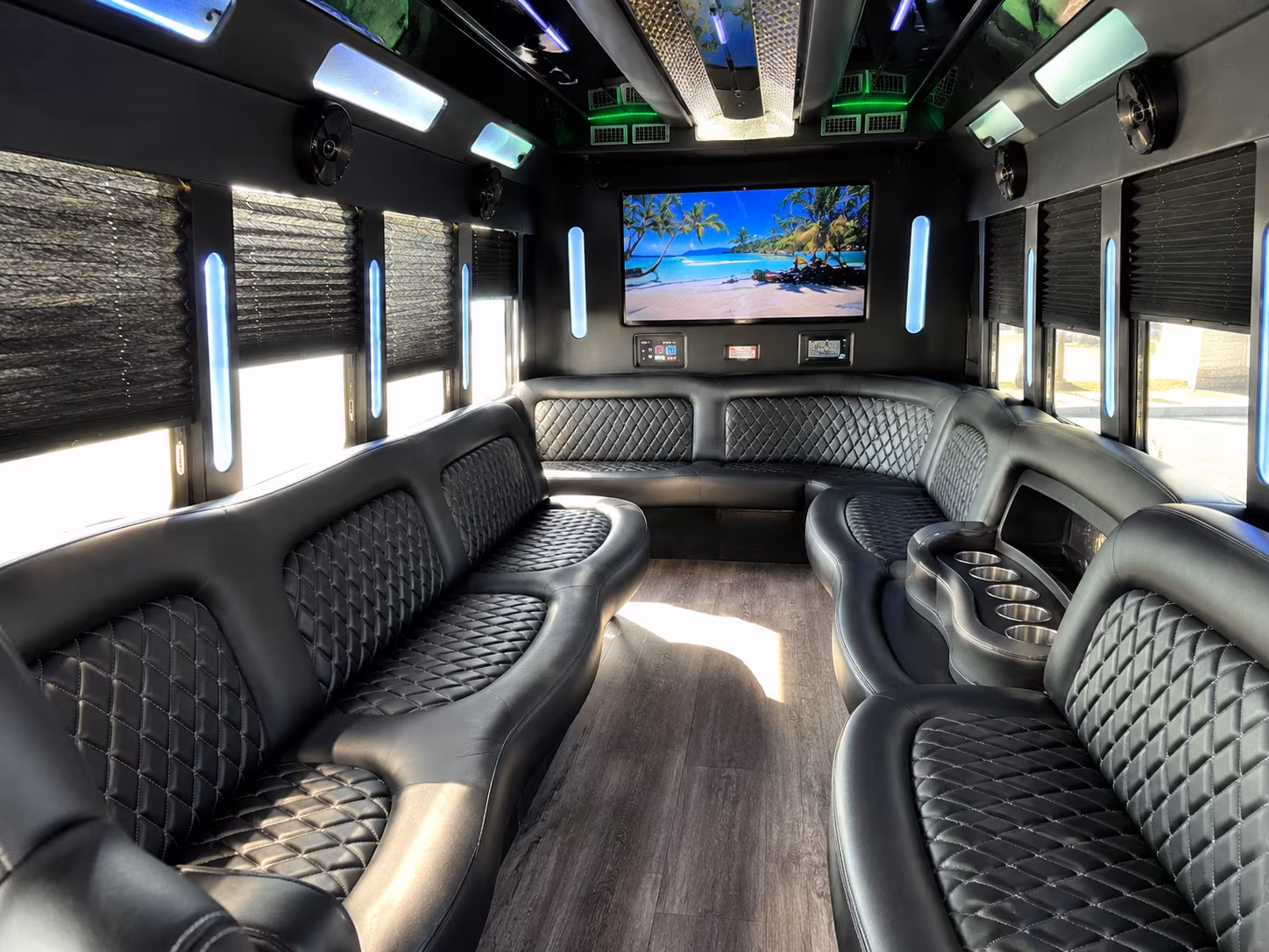 mobile private event group bus rentals in mobile