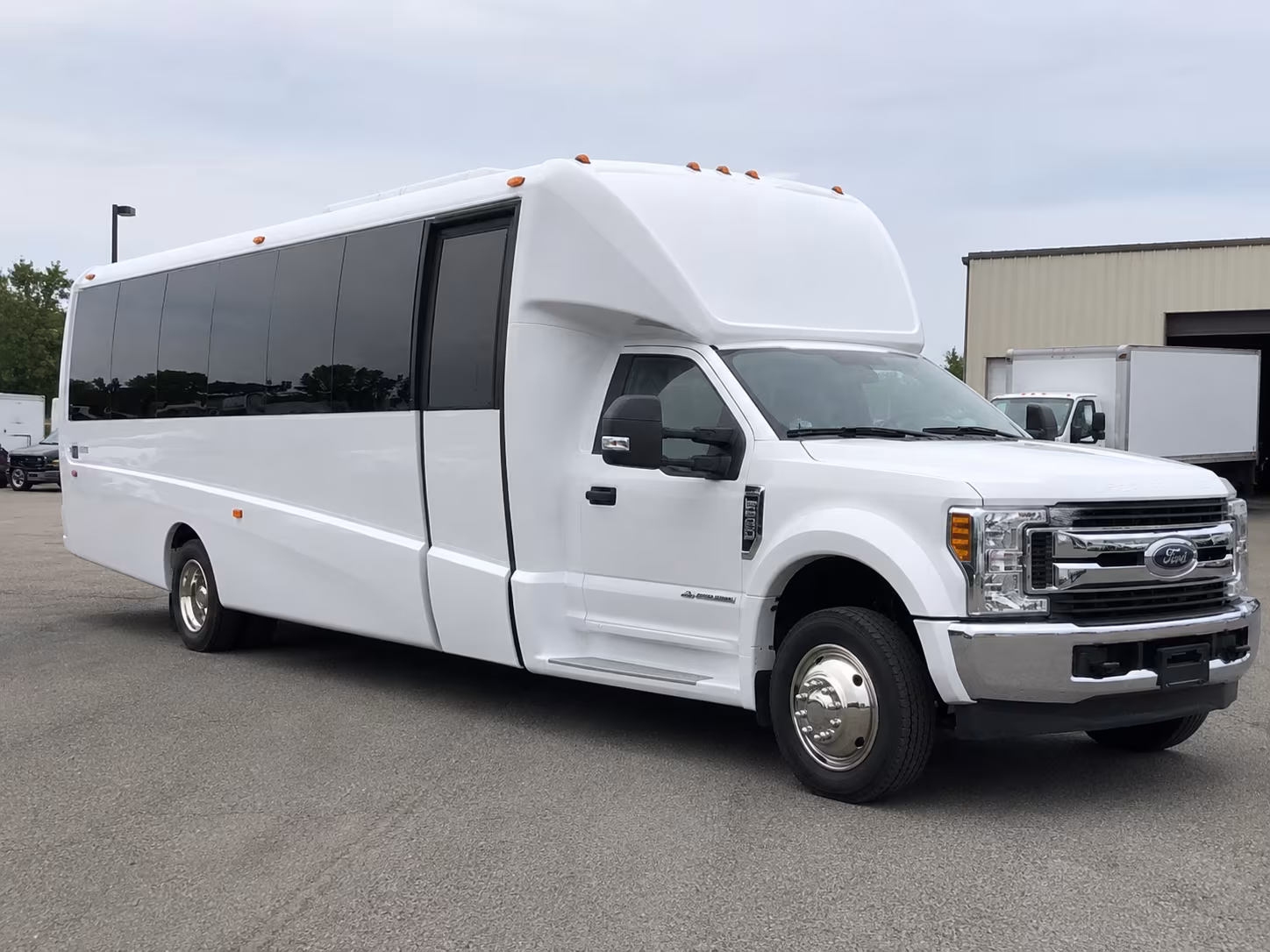 tuscaloosa charter buses for school field trips across tuscaloosa